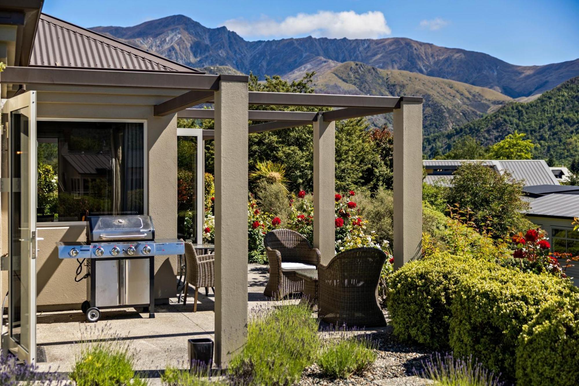 Luxury Away - Arrowbrae Villa Arrowtown Exterior photo